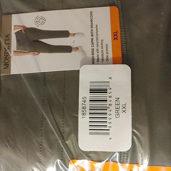 NWT Mondetta Womens Pants Green Capri Moisture Wicking Pockets Active Workout - Picture 8 of 8